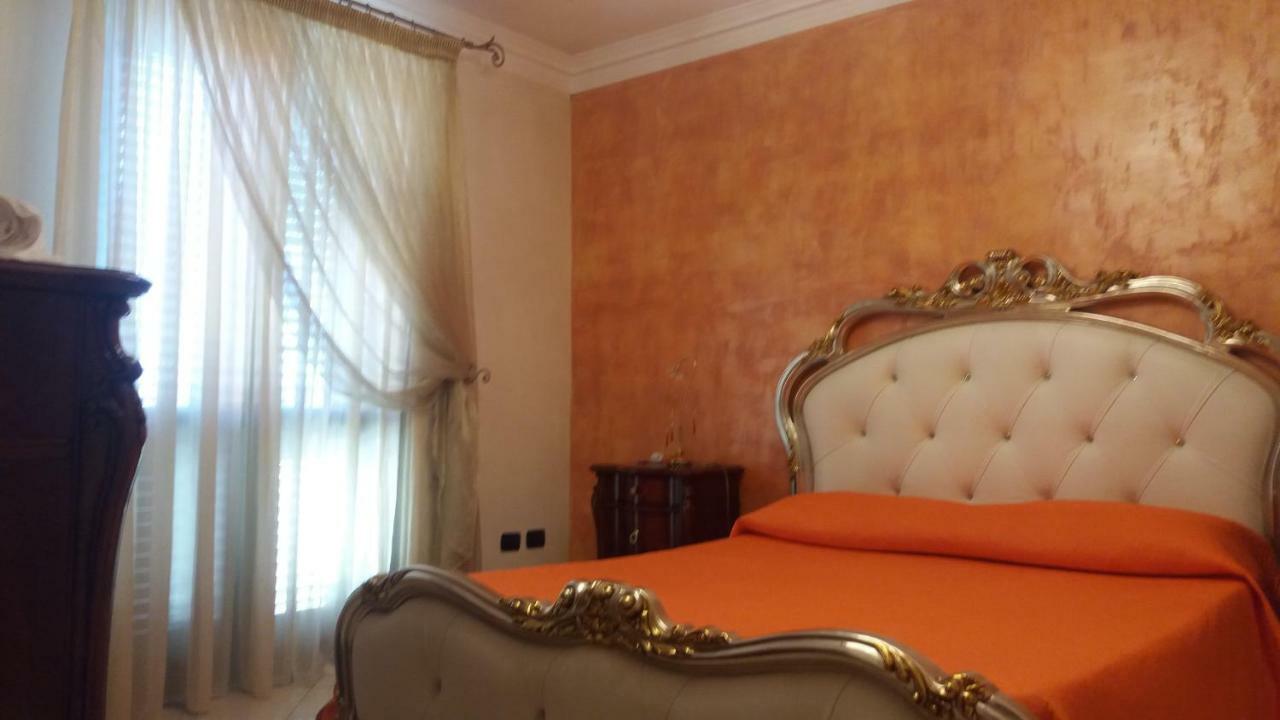B&B Lady Jolanda ปอร์โตเชซาเรโอ ภายนอก รูปภาพ